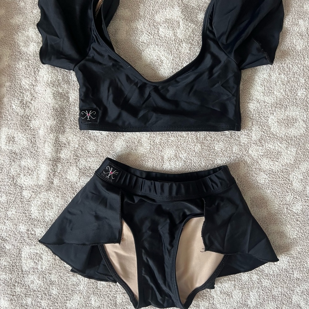 Black dance set